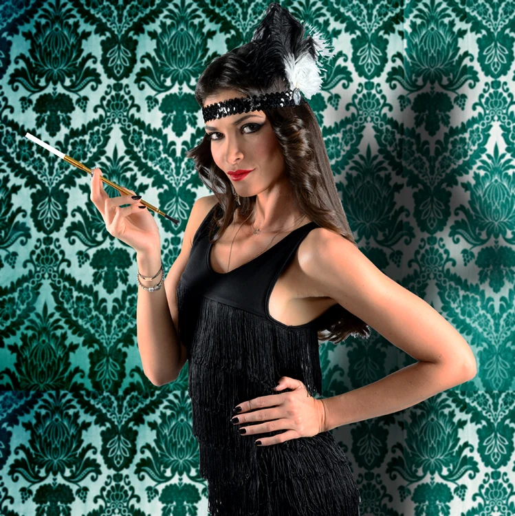 Alina în noua piesă de teatru