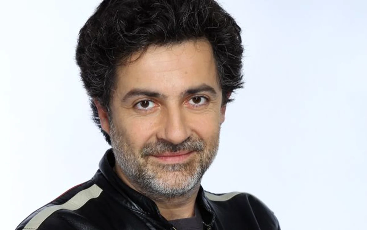 
    Mihai Călin este un actor foarte ocupat şi are numeroase poveşti pline de savoare de pe scenă şi din turneeFoto: Arhiva personală  