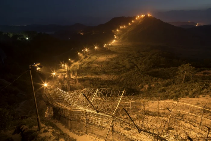 Zona demilitarizată dintre Coreea de Nord şi Coreea de Sud Foto: EPA/EFE