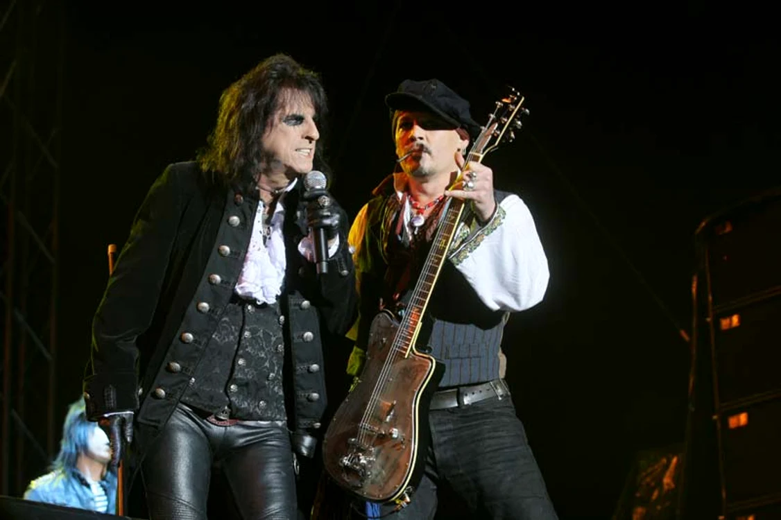 
    Johnny Deep, pentru prima oară în România, alături de Alice Cooper foto: Dorin Constanda  