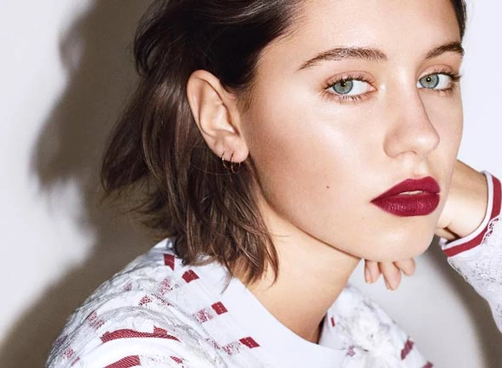 Iris Law jpeg