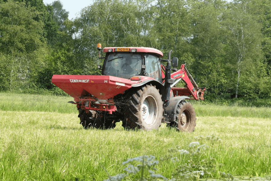 Comisia Europeană recomandă statelor membre să dea prioritate utilizării gazelor pentru producția de îngrășăminte 