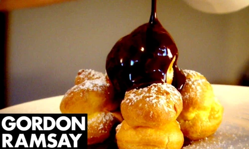 profiterol cu ciocolata jpeg