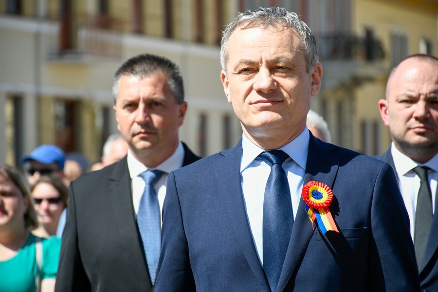 Rezultate alegeri locale parțiale 2025. Urmașul lui Ilie Bolojan a câștigat la Bihor. Un independent va conduce Bușteniul
