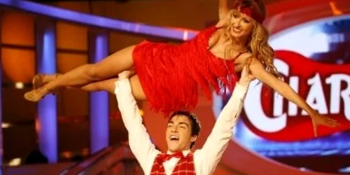 Andreea Bălan, partenera lui Petrișor la "Dansez pentru tine" l-a luat pe orădean în trupa ei de dansatori