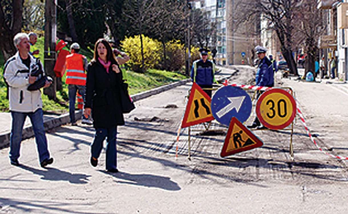 Pe Praporgescu, circulaţia în aceste zile este restricţionată
