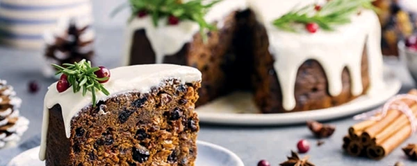 tort cu fructe confiate jpg