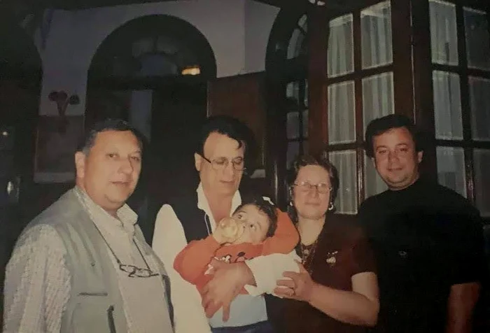 Regretatul artist i-a botezat un nepoțel
