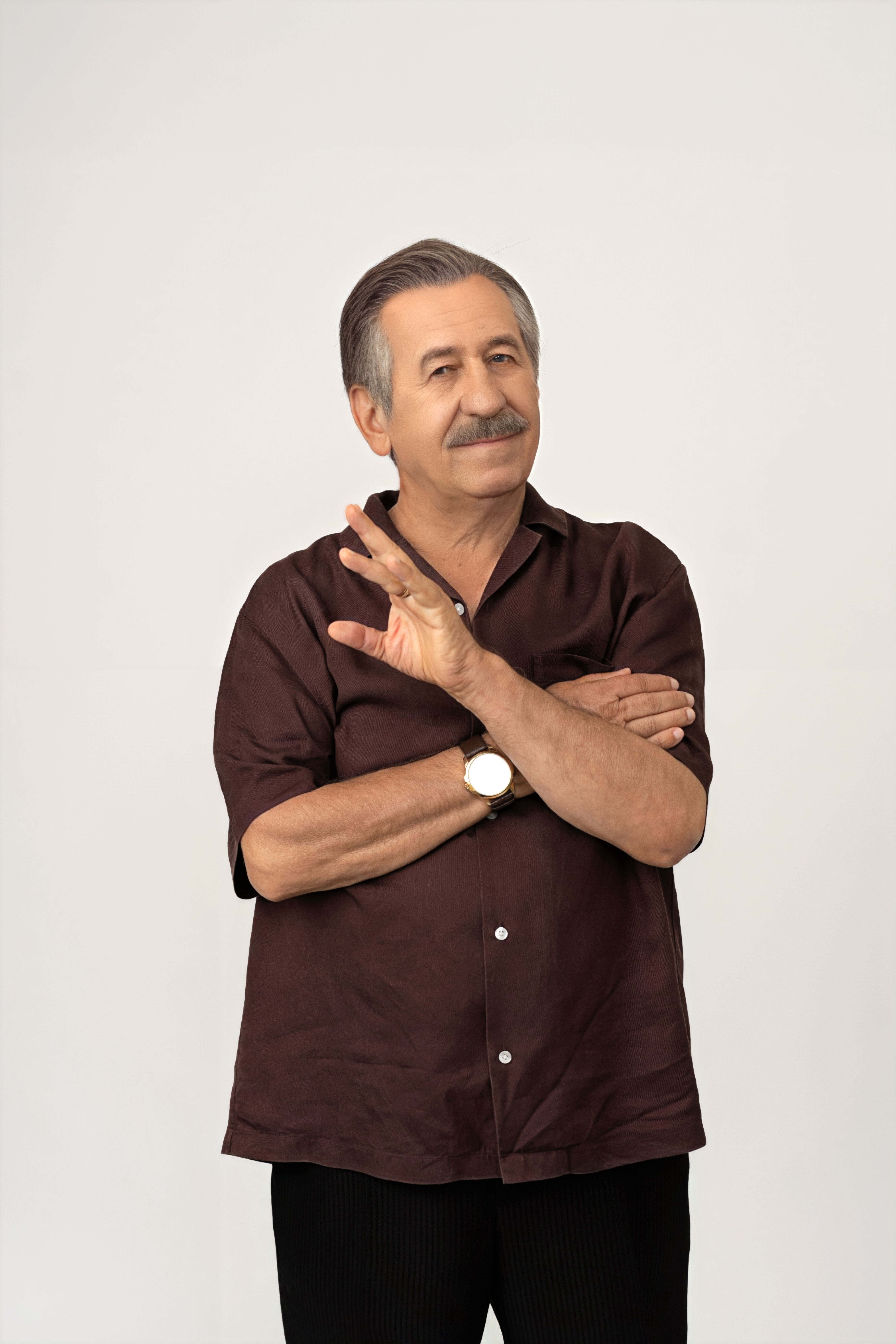 La vârsta de 76 ani, George Mihăiță a acceptat provocarea de a interpreta un personaj cu 20 ani mai tânăr