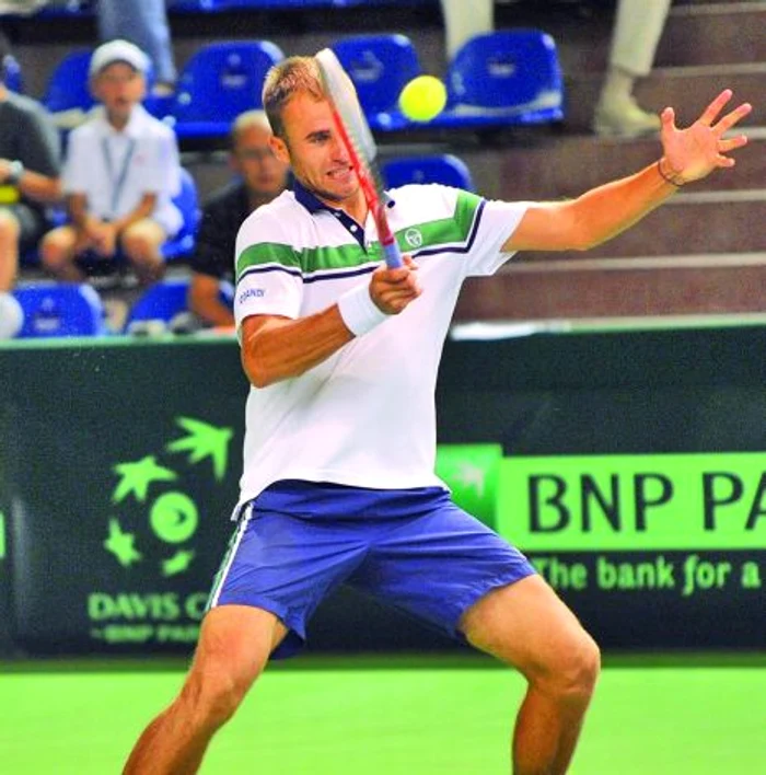 
    Marius Copil  