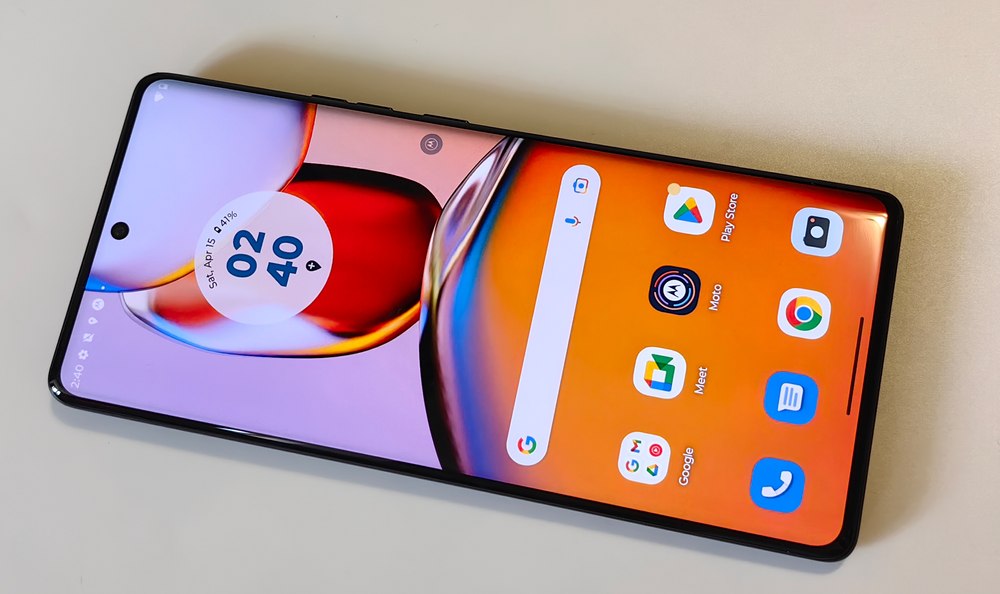 Motorola Edge 40 Pro, smartphone performant și practic [TECH REVIEW]