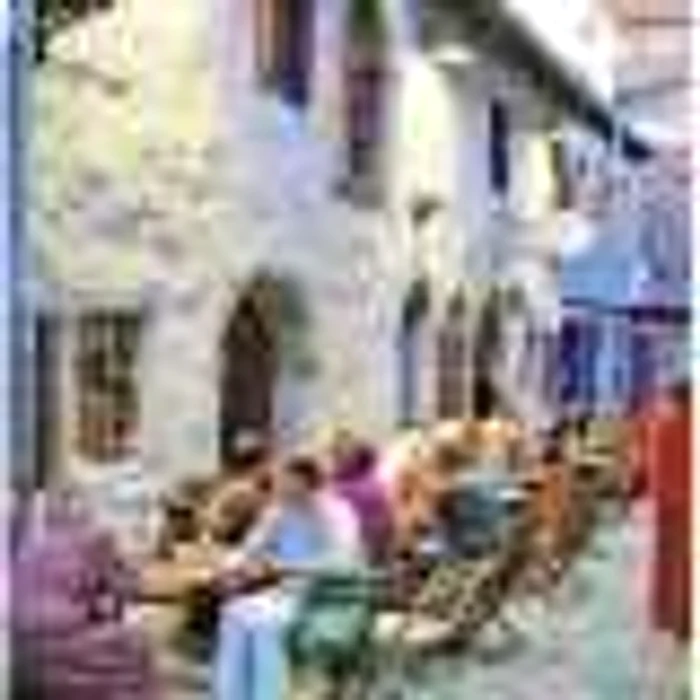 Un răgaz la o cafenea e doar un preludiu la orele de seară petrecute în restaurantele şi barurile din Talin