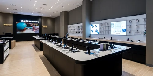 Magazin Samsung Experience Store din Promenada Mall