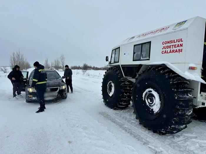 Au fost probleme pe mai multe drumuri din Călărași. FOTO ISU Călărași