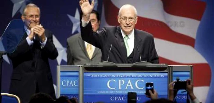 Dick Cheney: raportul comisiei senatoriale este „plin de porcării“