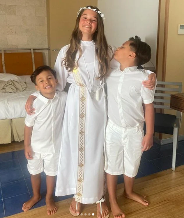 
    Maya și frații ei, Dominic și Akim foto: Instagram  