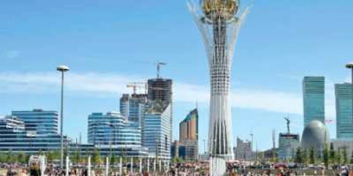 În capitala Kazahstanului, Astana, zgârie-norii sunt din ce în ce mai numeroşi