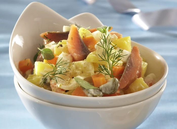 salata cu pastrav somonat jpeg