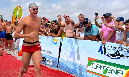 David Popovici, aclamat de fani. Foto Facebook SportExtra