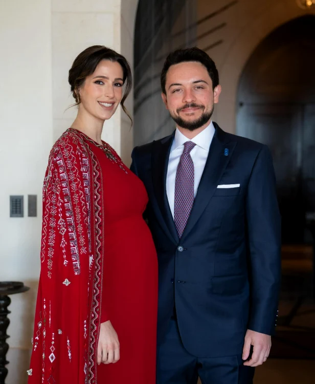 Prințesa Rajwa și Prințul Hussein foto Instagram png