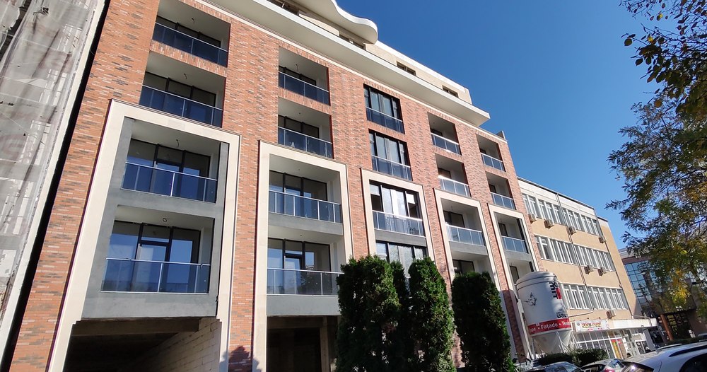 Afacere imobiliară cu datorii de 10 milioane euro, prezentată drept „un caz social, cu oameni simpli și câteva firme“