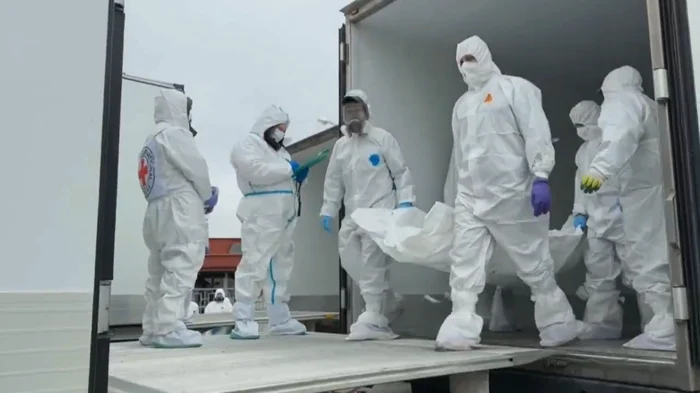 Sute de mii de persoane și-au pierdut viața de ambele părți. FOTO: captură video X/@UlyanaStrizh