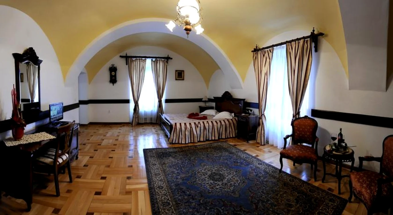 castele-pensiune din romania