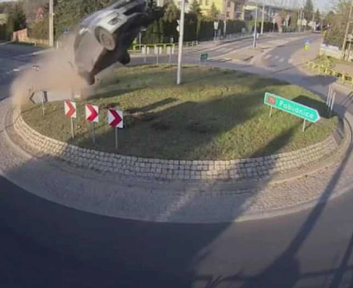Imagine surprinsă cu camerele video de supraveghere FOTO: Poliţia Lotz