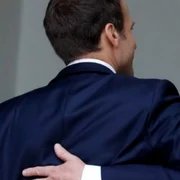 Donald Trump primit de Emmanuel Macron la Paris FOTO AFP 