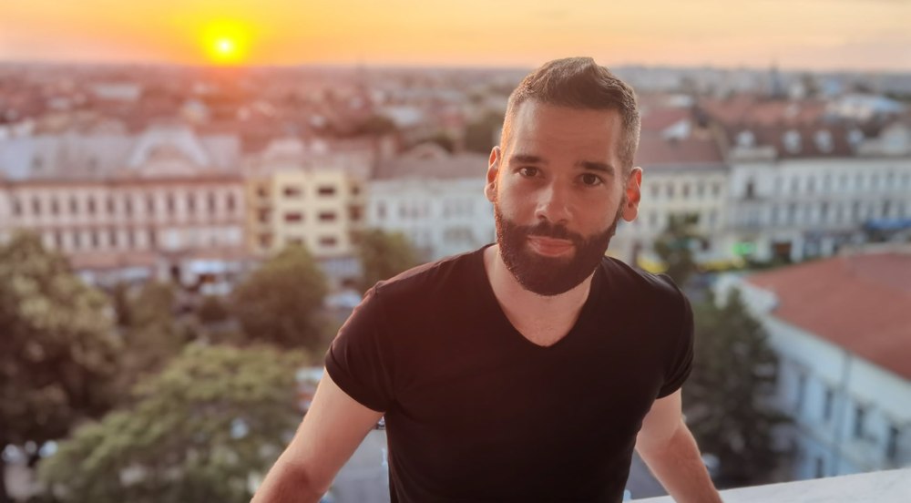 Tot ce trebuie să știi pentru a salva o pagină de Facebook sau Instagram atacată de hackeri. Primele ore sunt esențiale | INTERVIU