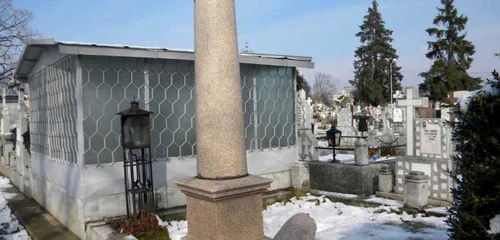 monument obscen ploiesti