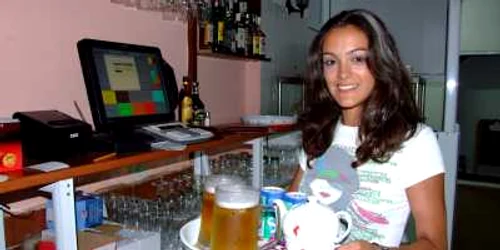 Târgovişte: Tinerii vor joburi de vacanţă