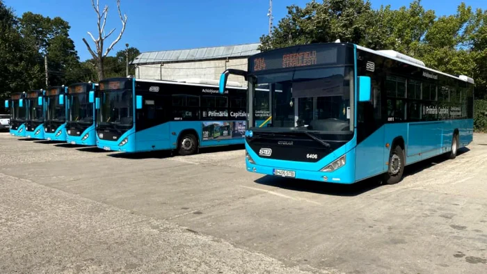 Autobuzele STB, puse gaj pentru datorii către ANAF. FOTO: Arhivă