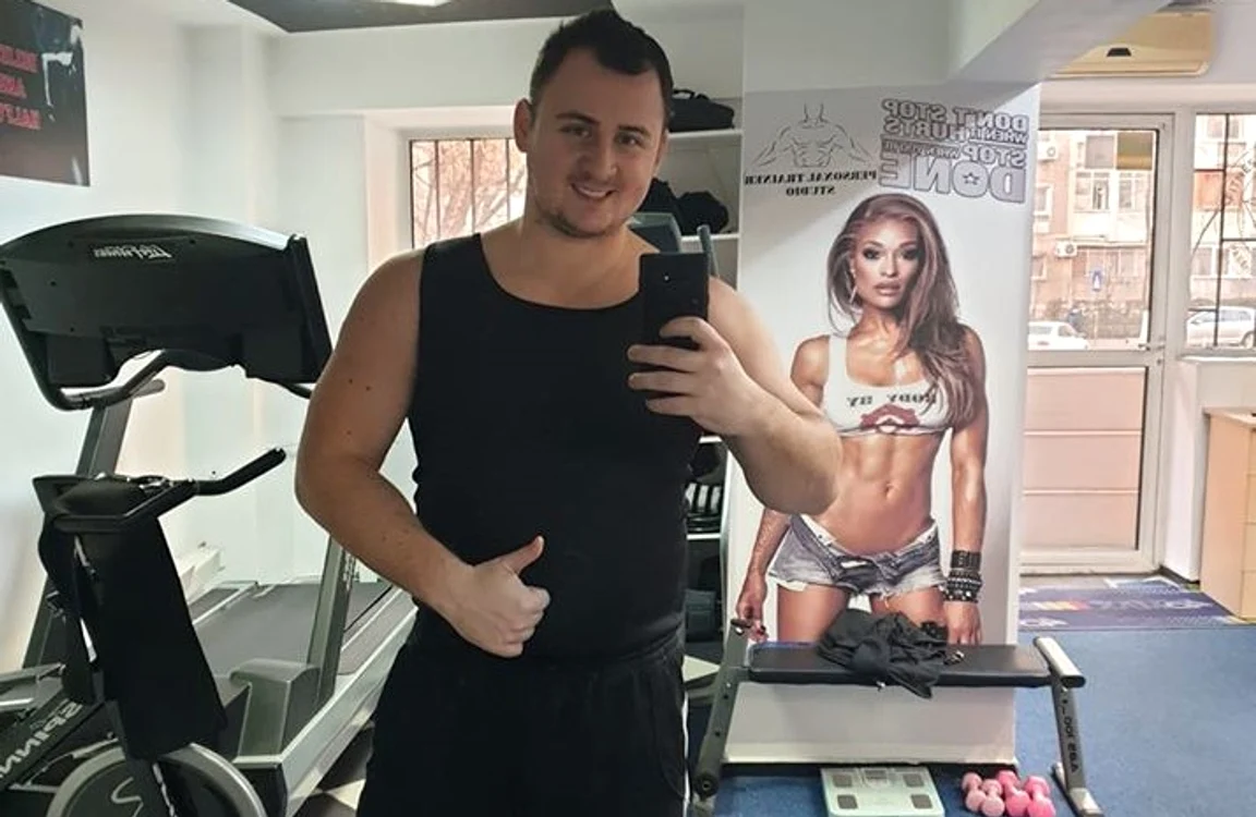 Iulian Dinu deține o sală de fitness care acum e închisă
