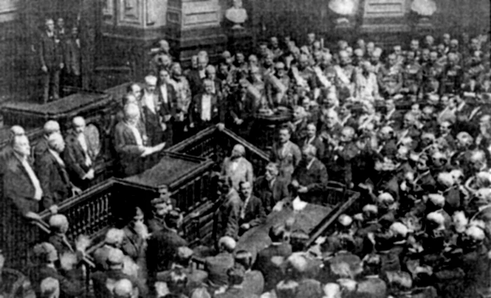 Lupta penru un loc în Parlament nu era deloc uşoară. FOTOcasasfatului.ro