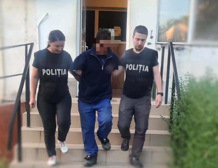 Bărbatul a fost reținut pentru 30 de zile FOTO IPJ Argeș