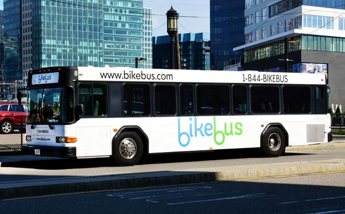 Pentru a avea acces la noua distracție, americanii trebuie să-și facă rezervare (foto: bikebus.com)