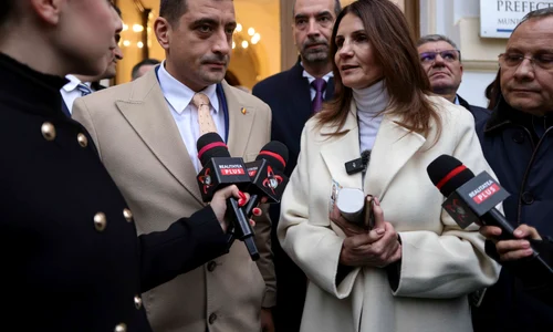 Anca Alexandrescu si George Simion depunere candidatura Foto Inquam Photos Octav Ganea (2) jpg