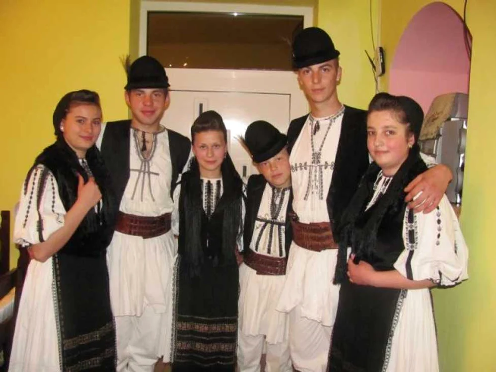 Stropit la Rasinari