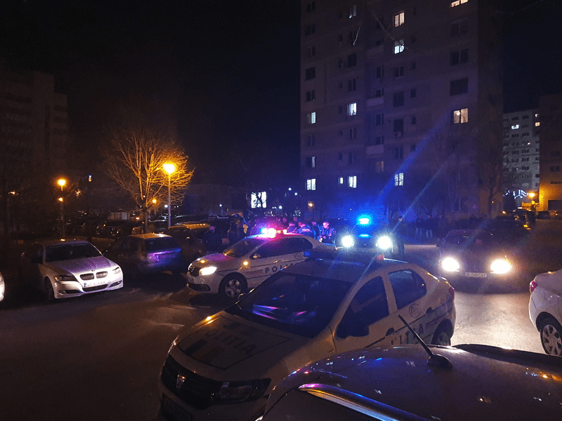 Copil de 12 ani, tâlhărit pe o stradă din Slatina. I s-au furat hanoracul și o sumă de bani