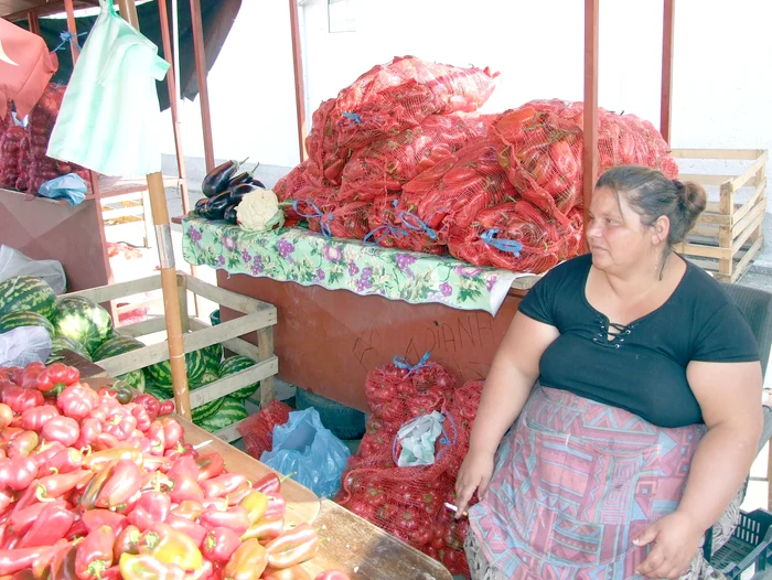 Micii producători, învinşi de supermarket