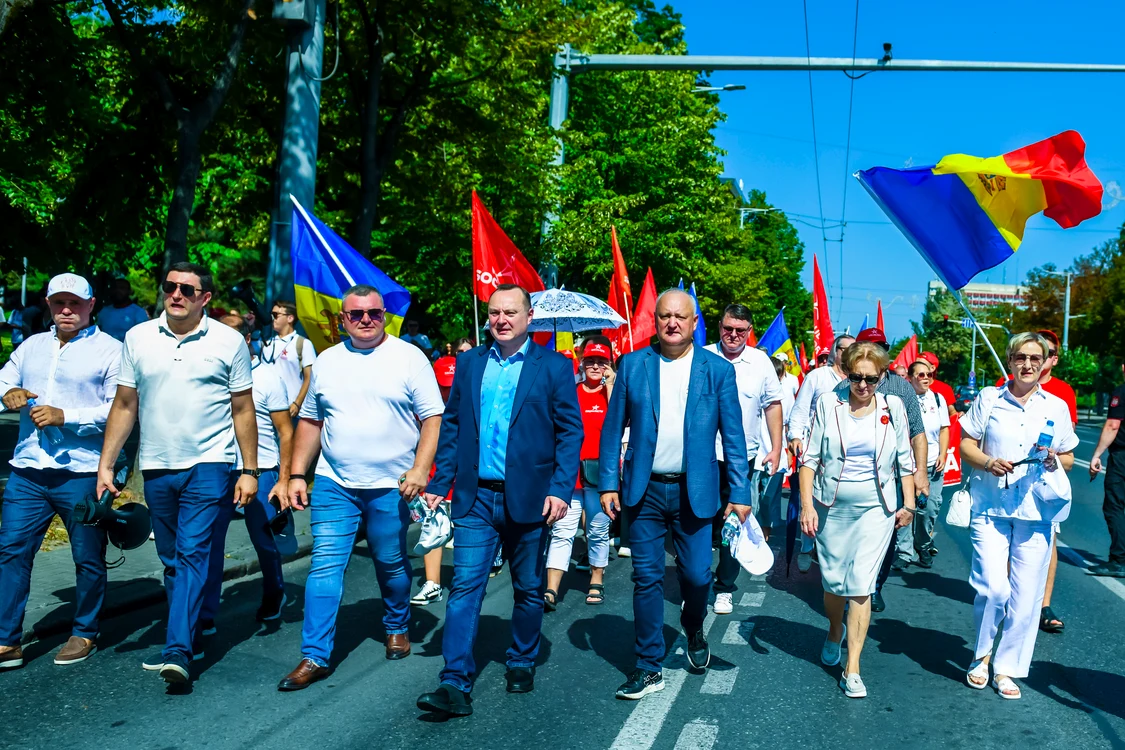 La miting au participat reprezentanții blocului din partide pro-Kremlin. FOTO: Socialistii.md