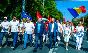 Miting opozitie Chisinau FOTO Socialistii md jpg