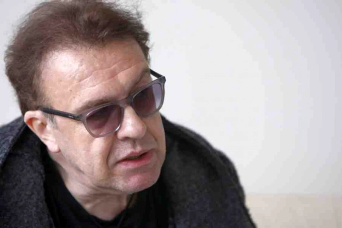 
    Gabriel Cotabiţă este în centrul atenției parapsihologului Carmen HarraFoto Click!  