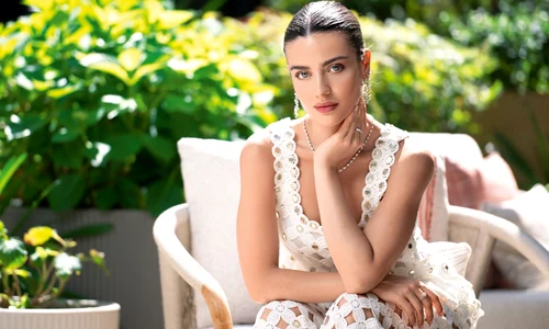Ana Bodea foto OK Magazine (2) jpg