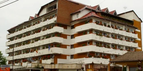 hotel ceres pucioasa