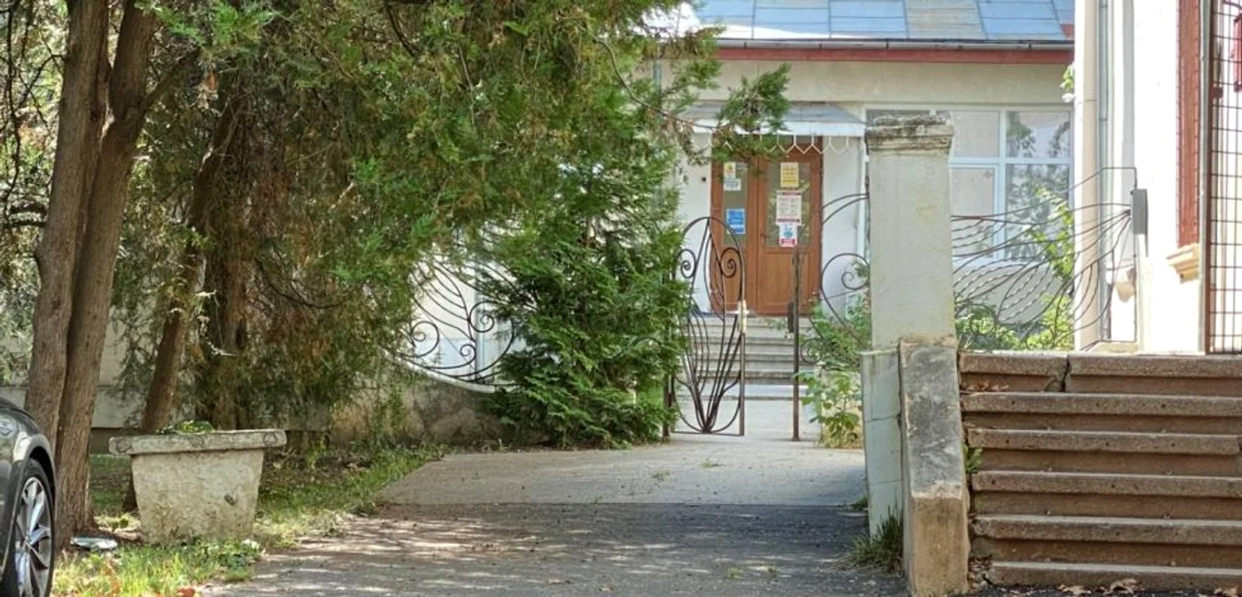 scoala surzi vaslui