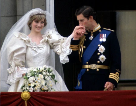 Diana și tiara Spencer, purtată la nunta ei cu Charles