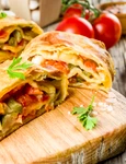 Strudel de legume  Sursa foto shutterstock 1202309320 jpg