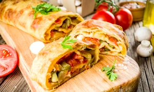 Strudel de legume  Sursa foto shutterstock 1202309320 jpg